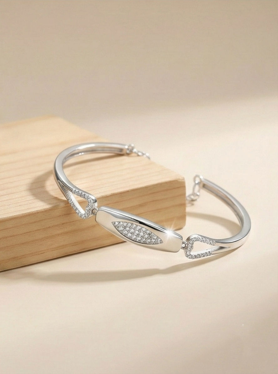 925 Sterling Silver Oval Motif Hinged Bangle Bracelet Jewellery for Women High Polish Finish
