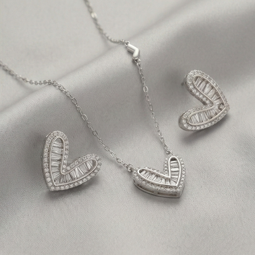 925 Sterling Silver Stylized Heart Pendant Necklace and Earring Set Jewellery