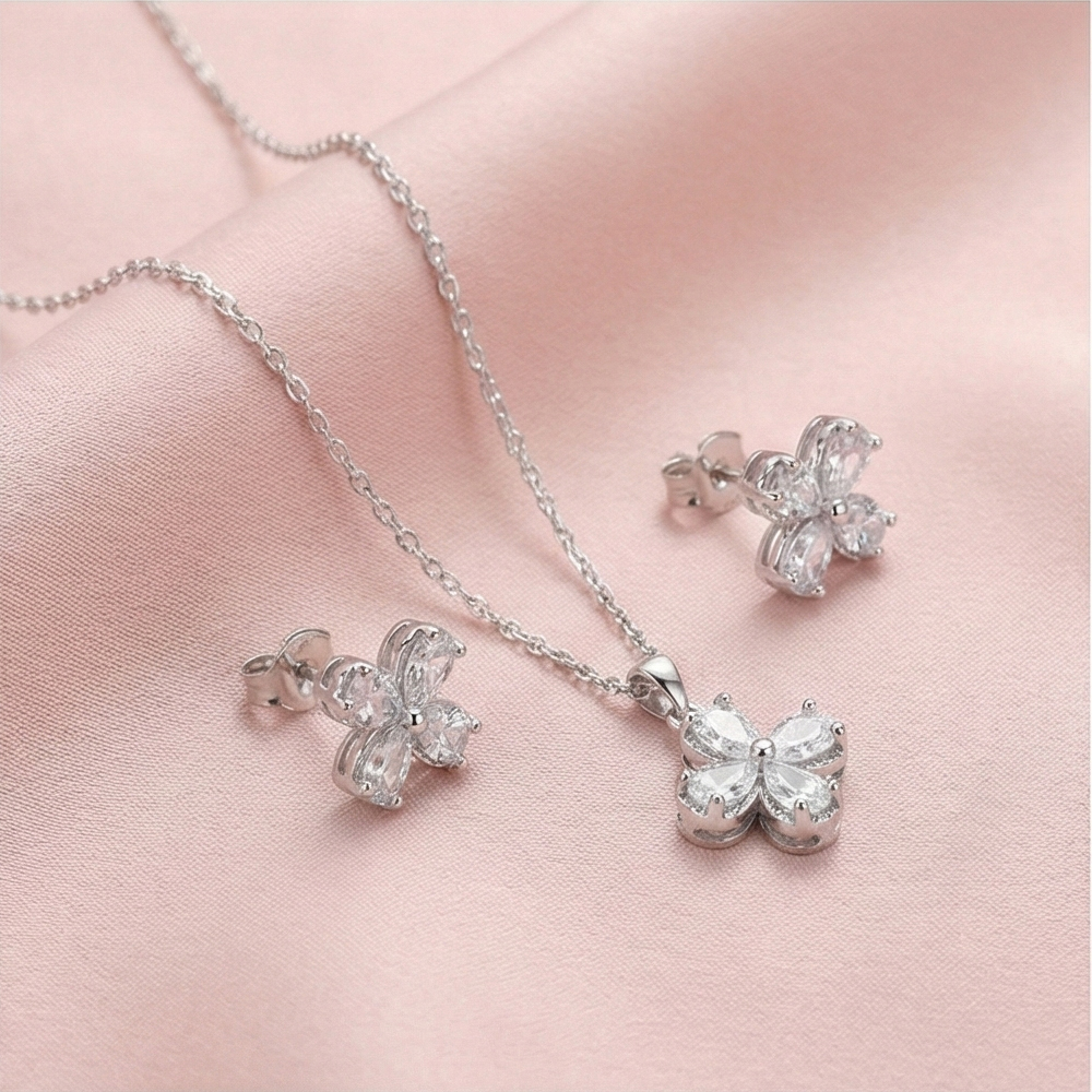925 Sterling Silver Sparkling Floral Clover Pendant and Earring Set High Polish Jewellery for Women