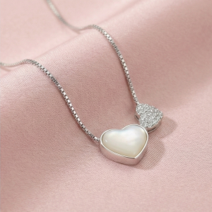925 Sterling Silver Mother of Pearl Double Heart Pendant Necklace Jewellery for Women