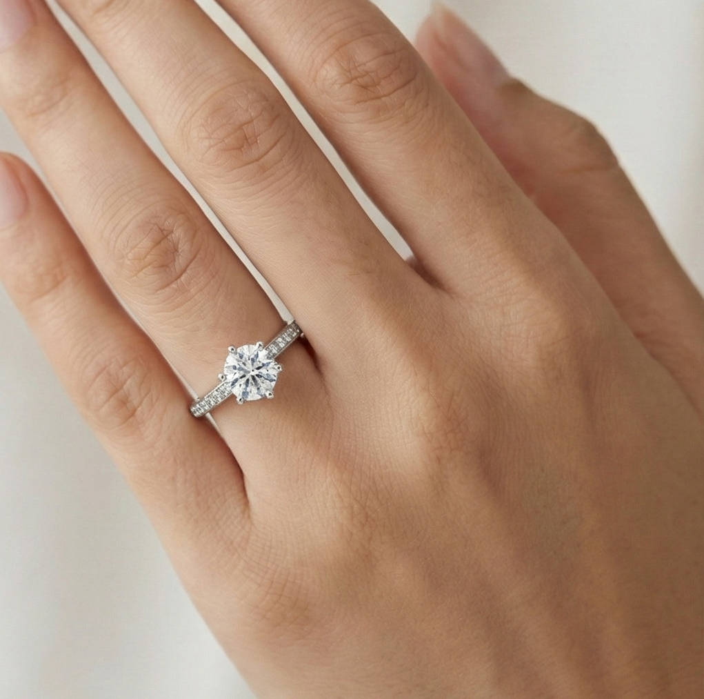 925 Sterling Silver Classic Solitaire Pave Band Engagement Ring Jewellery for Women
