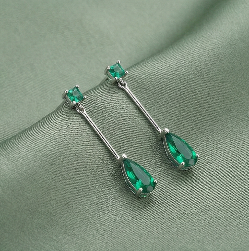 925 Sterling Silver Emerald Green Pear Drop Earrings High Polish Jewellery for Women
