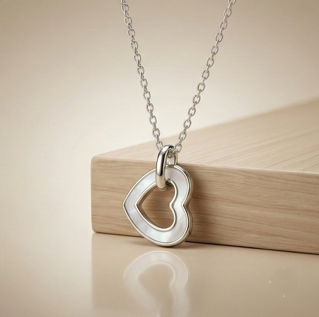 925 Sterling Silver MOP Open Heart Pendant Necklace Jewellery for Women