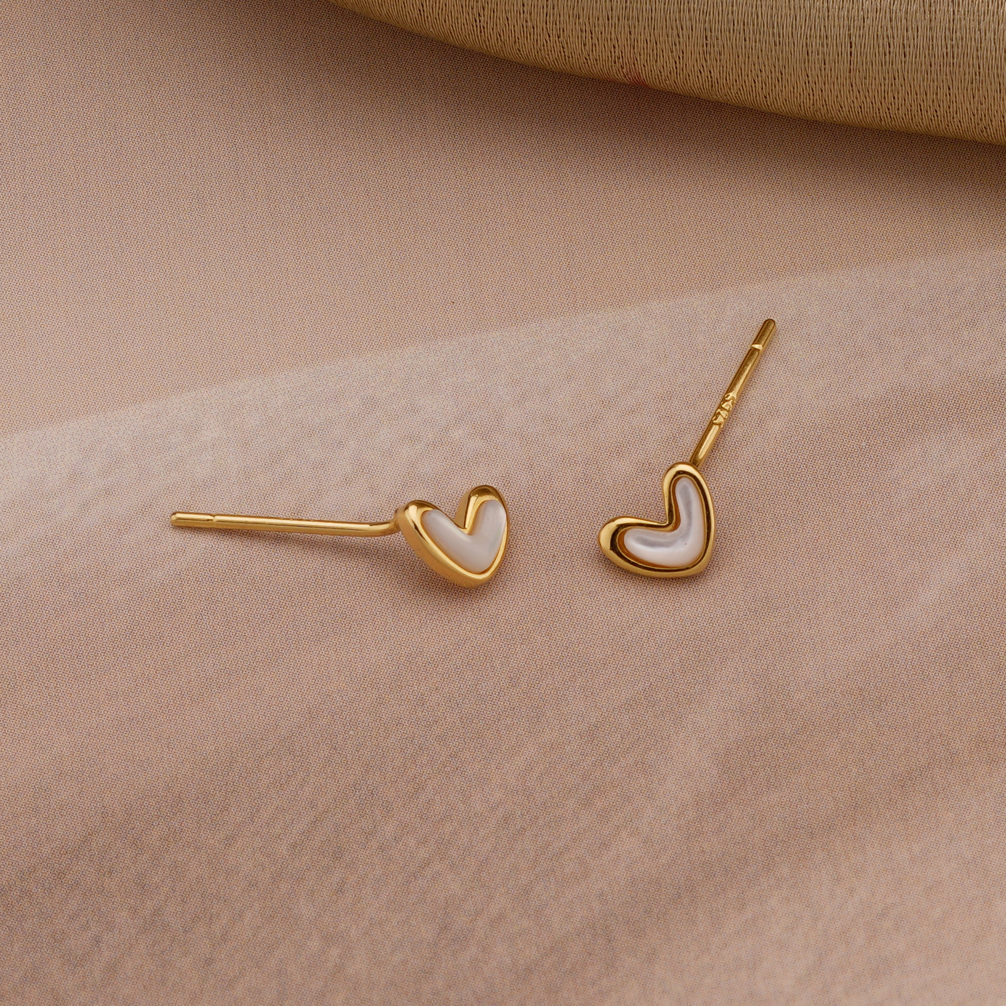925 Sterling Silver White Heart Stud Earrings Gold Plated Jewellery for Women