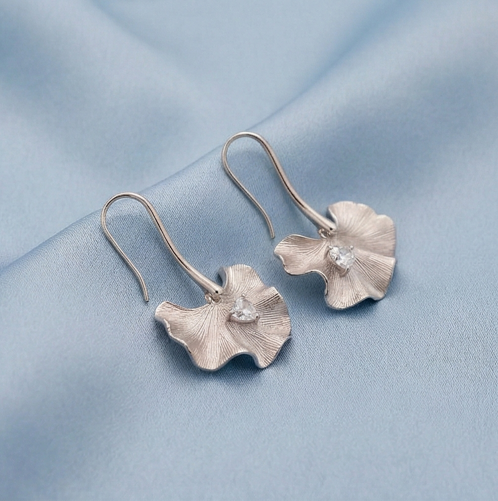 925 Sterling Silver Ginkgo Leaf Drop Earrings Textured Platinum Finish Jewellery