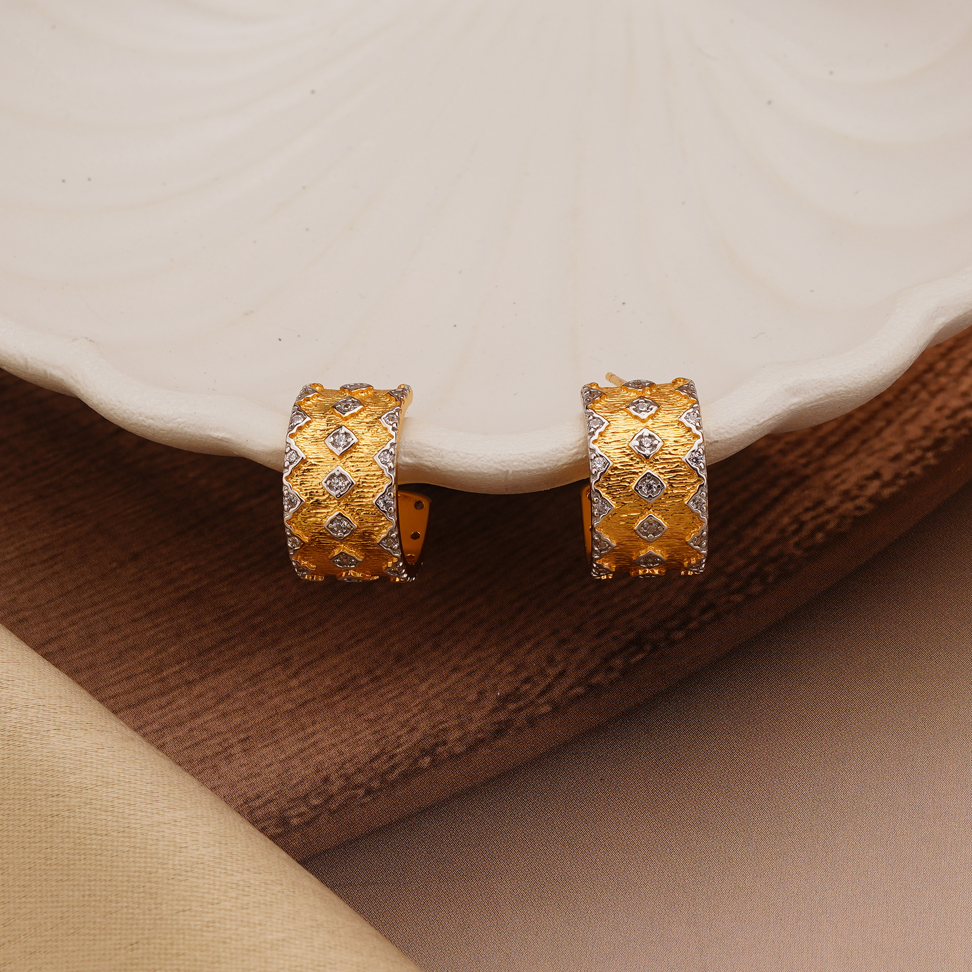 925 Sterling Silver Geometric Pattern Hoop Earrings Gold Plated Textured Jewellery
