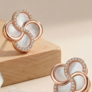 LUXE 925 Sterling Silver Rose Gold Plated Floral Mother of Pearl Inlay Stud Earrings Fine Romantic Jewellery