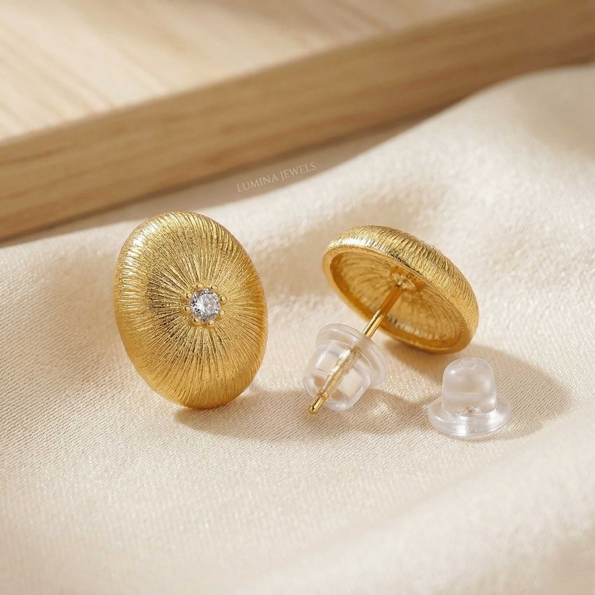 LUXE 925 Sterling Silver Gold Plated Sunburst Textured Oval Stud Earrings Vintage Style Jewellery
