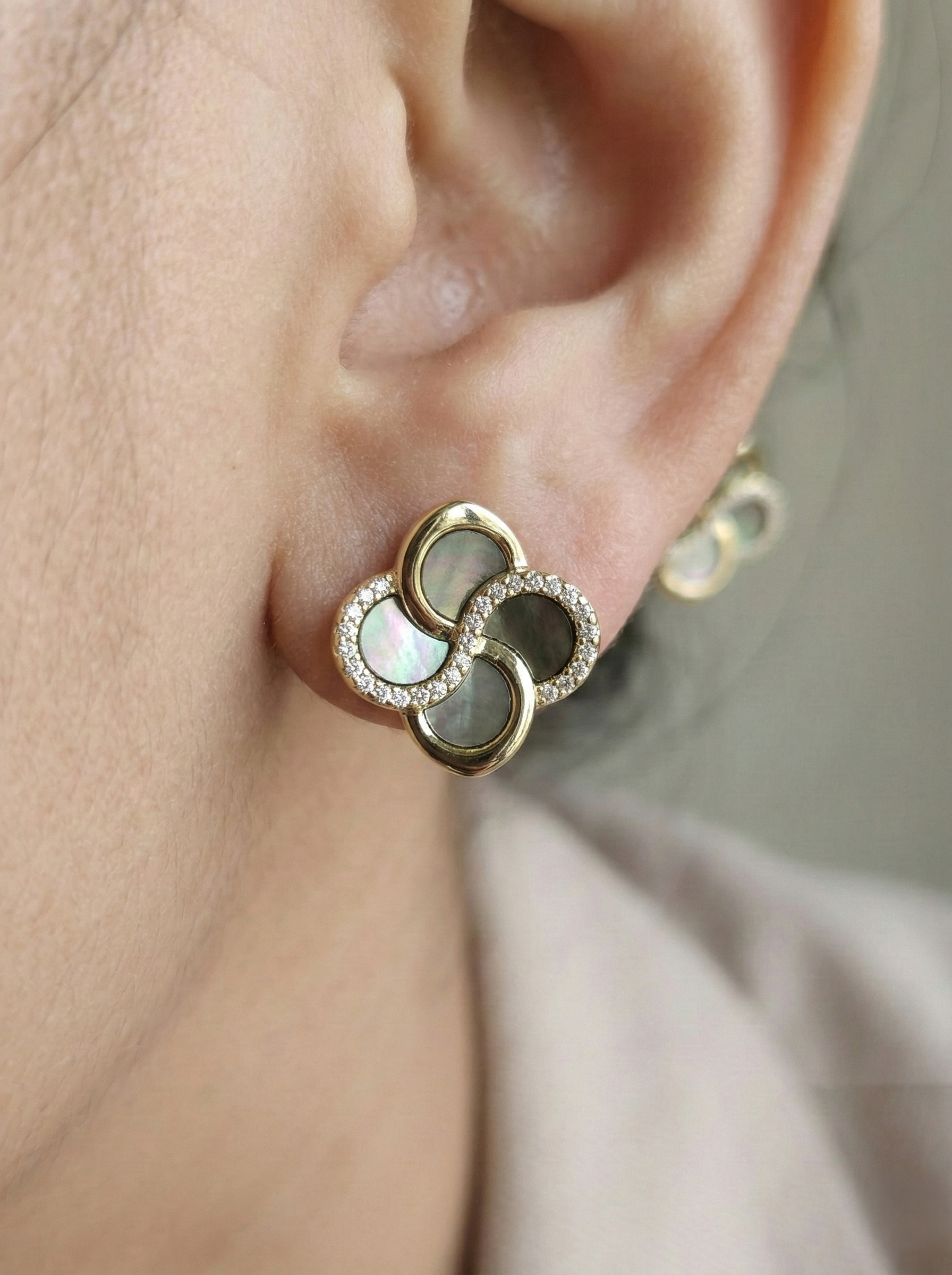 LUXE 925 Sterling Silver Gold Plated Floral Dark Inlay Stud Earrings Elegant Evening Jewellery
