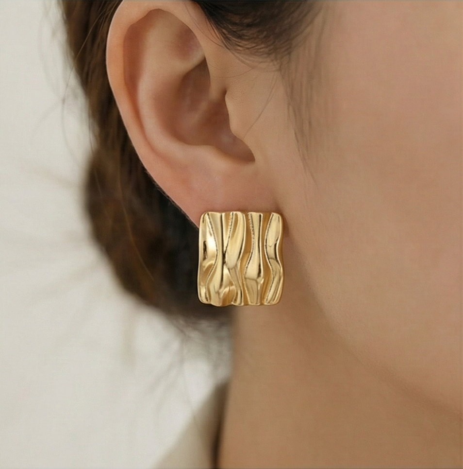 925 Sterling Silver Liquid Wave Square Stud Earrings in Gold Finish Women's Jewellery