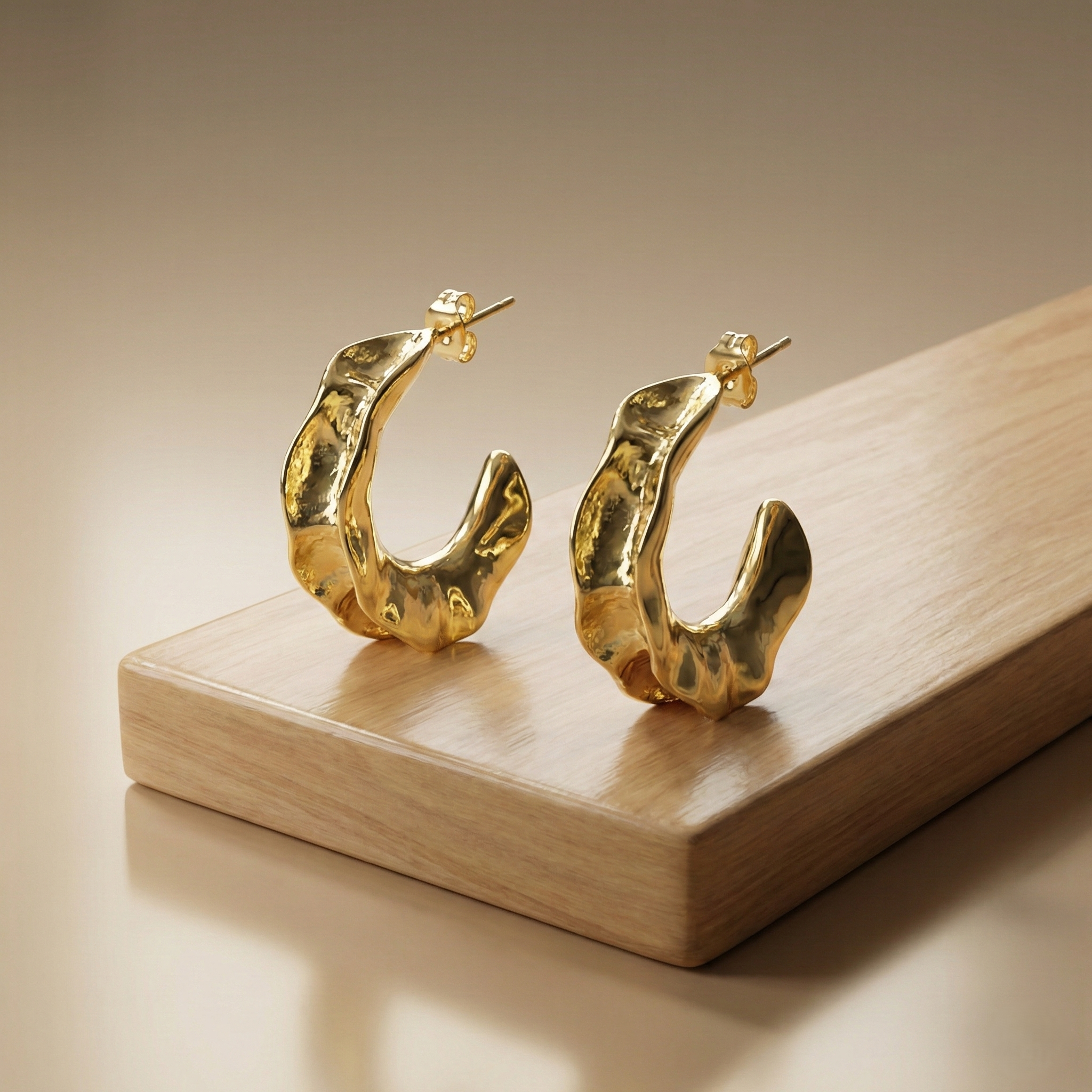 925 Sterling Silver Molten Wave Hoop Earrings in Gold Finish Women's Jewellery