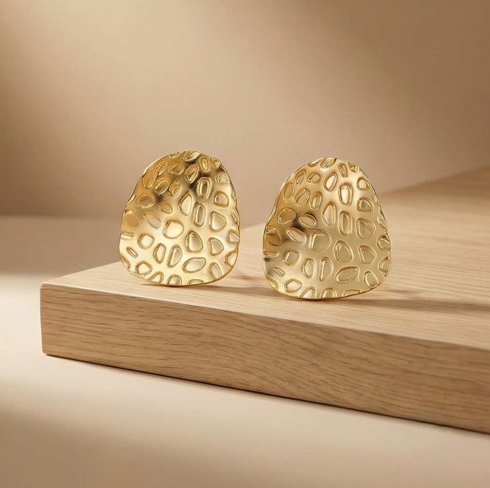 925 Sterling Silver Hammered Shield Stud Earrings in Gold Finish Women's Jewellery