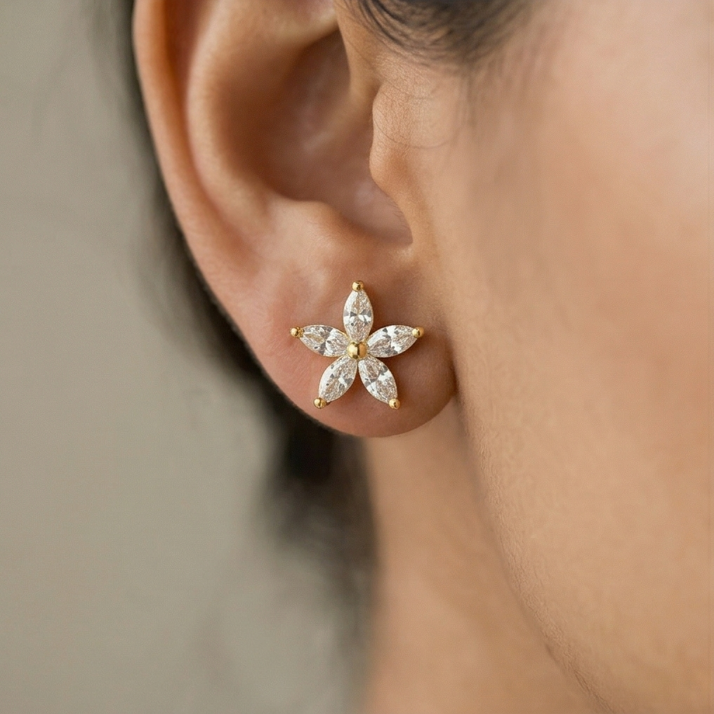 925 Sterling Silver Yellow Gold Plated Floral Stud Earrings for Women Everyday Jewellery