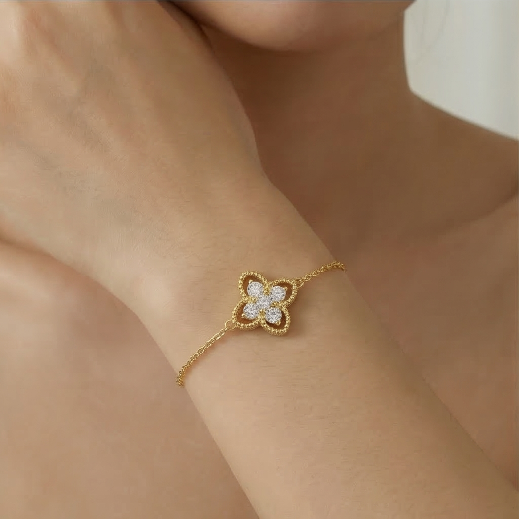 925 Sterling Silver Vintage Clover Bracelet in Premium Gold Finish Classic Jewellery for Women