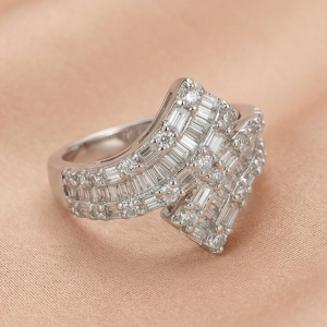 925 Sterling Silver Geometric Chevron Ring High Polish Rhodium Jewellery