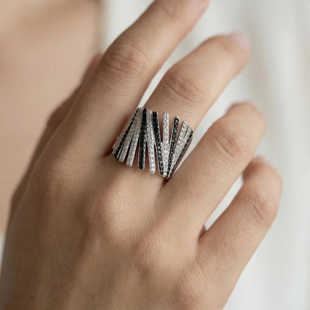 925 Sterling Silver Diagonal Bar Monochrome Statement Ring High Polish Rhodium Finish Bold Jewellery - Size 8