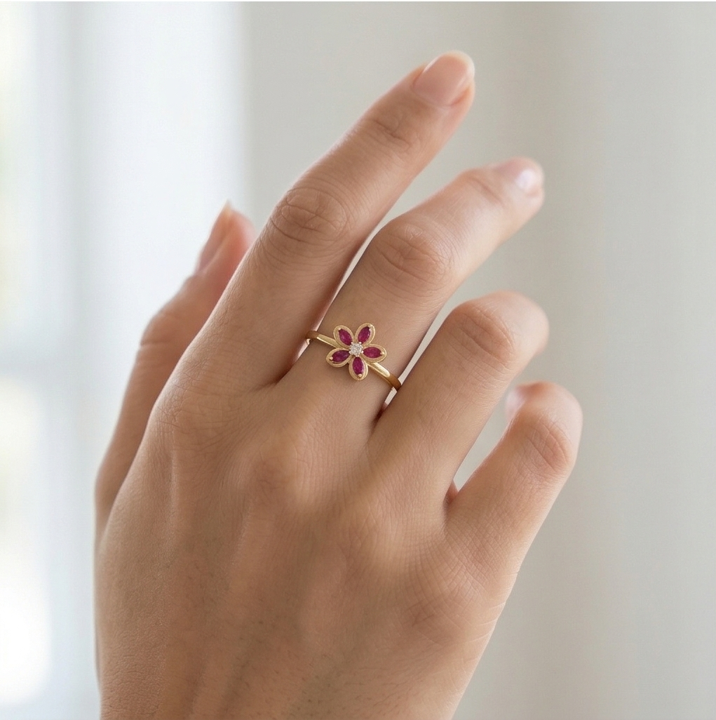 925 Sterling Silver Red Floral Ring Yellow Gold Finish Jewellery for Women - Size 8