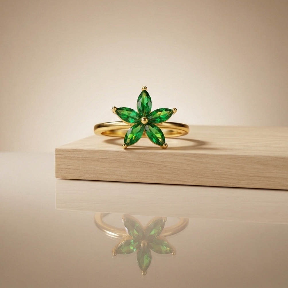 925 Sterling Silver Green Starburst Floral Ring Yellow Gold Finish Jewellery for Women - Size 7