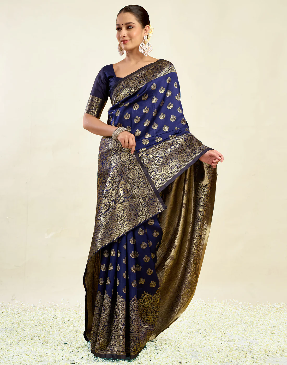 AXONIT Women's Silk Blend Banarasi Jacquard