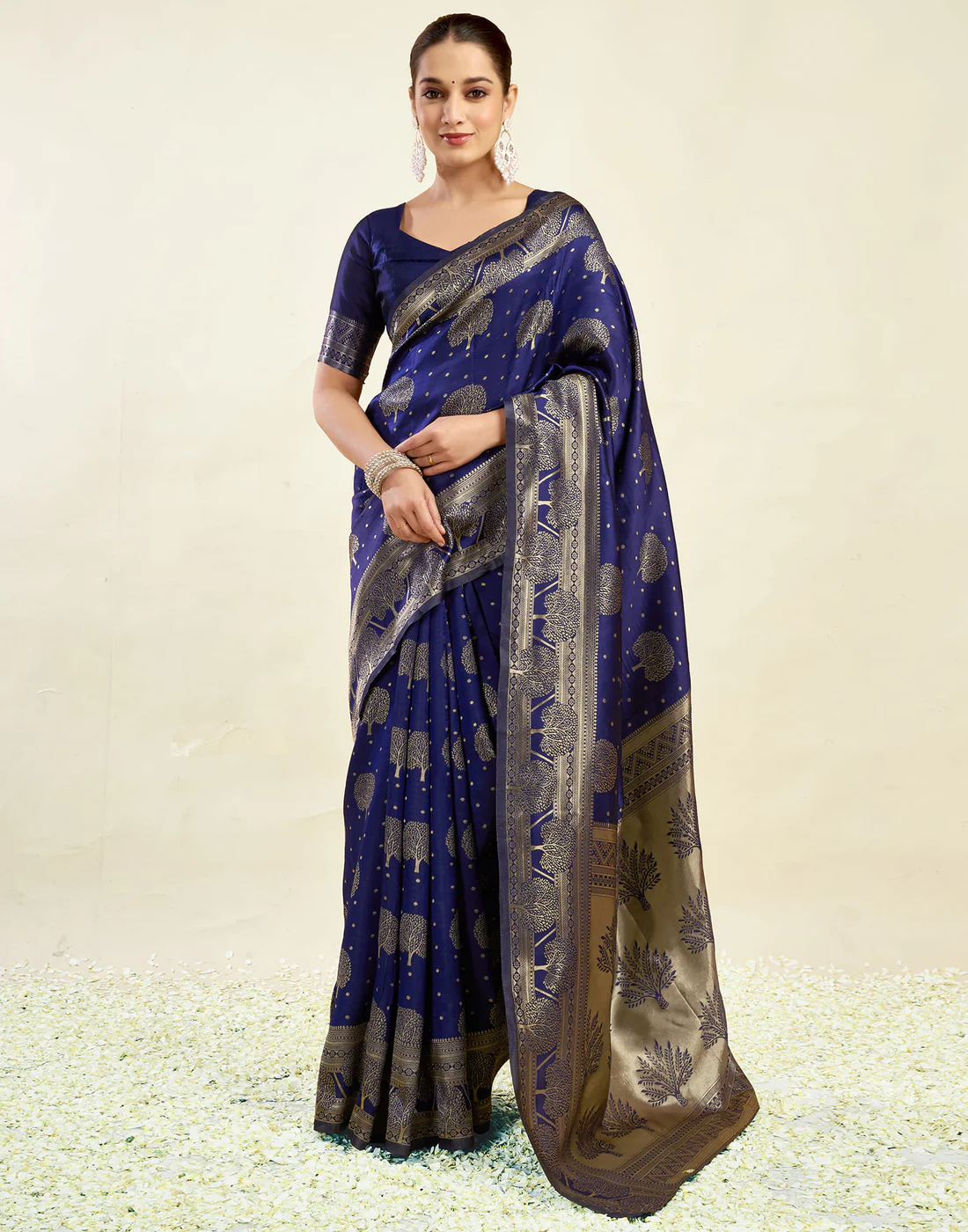 AXONIT Women's Silk Blend Banarasi Jacquard Zari Motifs Design Saree with Unstitched Blouse Piece