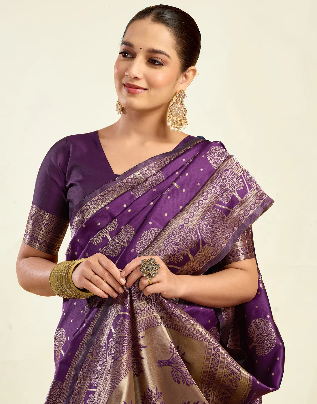 AXONIT Women's Silk Blend Banarasi Jacquard Zari Motifs Design Saree with Unstitched Blouse Piece