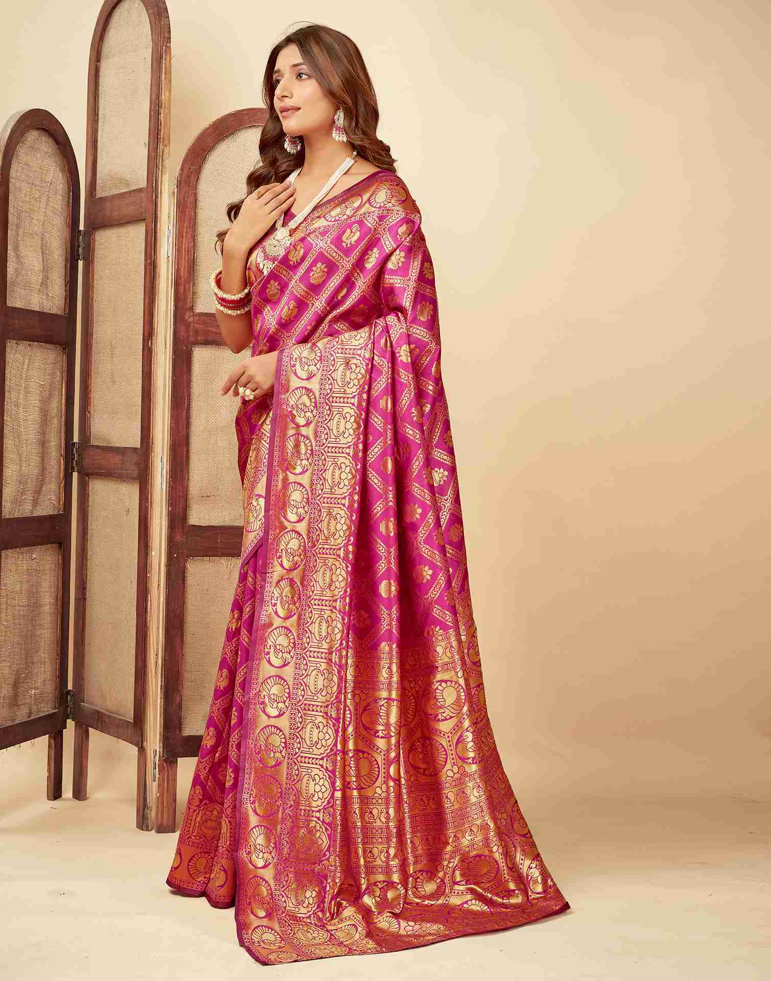 AXONIT Women's Silk Blend Banarasi Jacquard