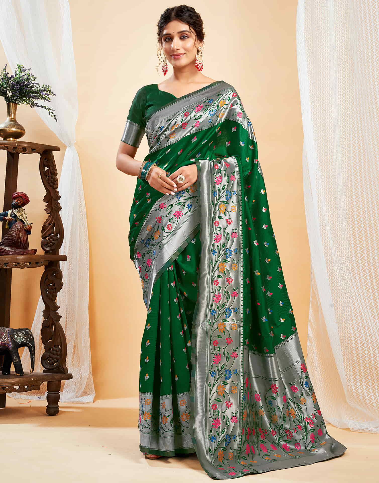 AXONIT Women's Silk Blend Banarasi Jacquard Multicolor Floral