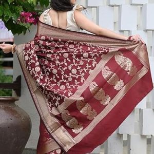 AXONIT Women's Silk Saree with Floral & Paisley Weaving & Traditional Golden Pallu with Unstitched Blouse Piece