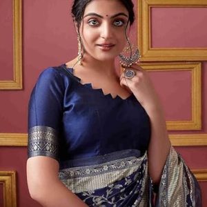 AXONIT Women's Silk Saree with Floral & Paisley Weaving & Traditional Golden Pallu with Unstitched Blouse Piece
