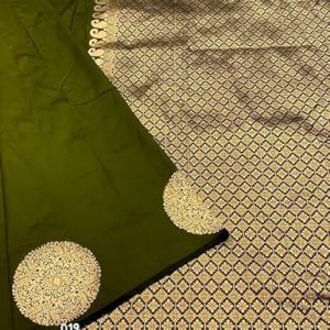 AXONIT Women's Silk Saree with Polka Butti Weaving & Golden Zari Pallu with Unstitched Blouse Piece